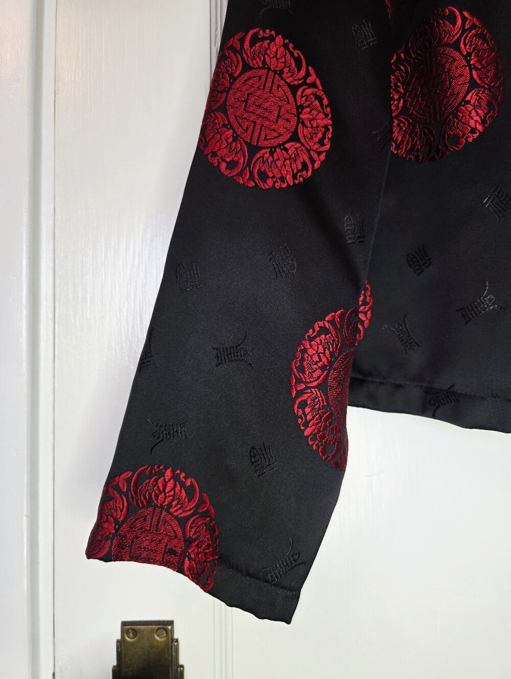 Vintage April Cornell Chinese Tang Jacket – Size S –Black/Red Brocade Medallions - Picture 4 of 7